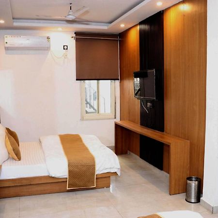 Bunk Hostel Delhi Best Backpacking Accommodation Нью-Дели Экстерьер фото